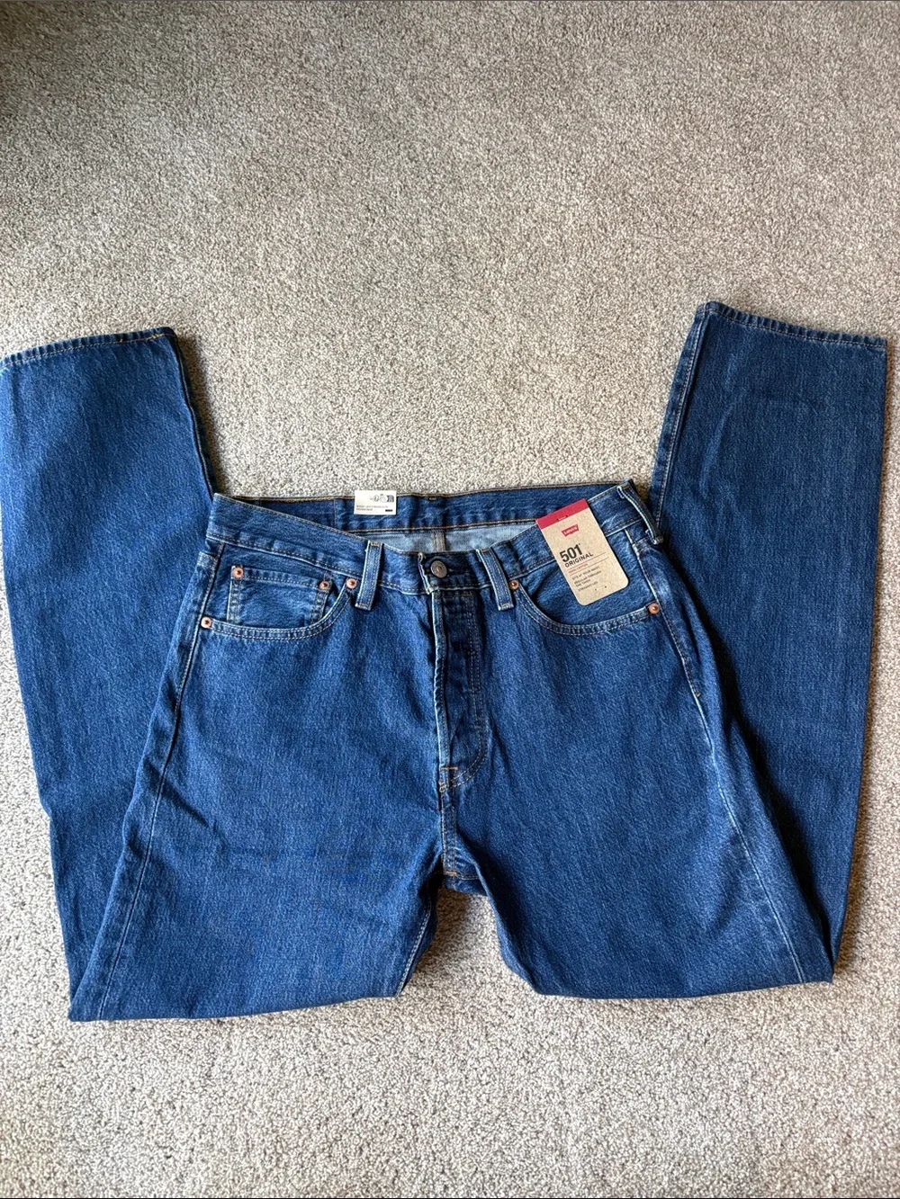 NWT Levi's Straight Men’s 501 Jeans in Dark Blue Denim